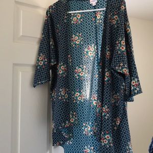Lularoe kimono